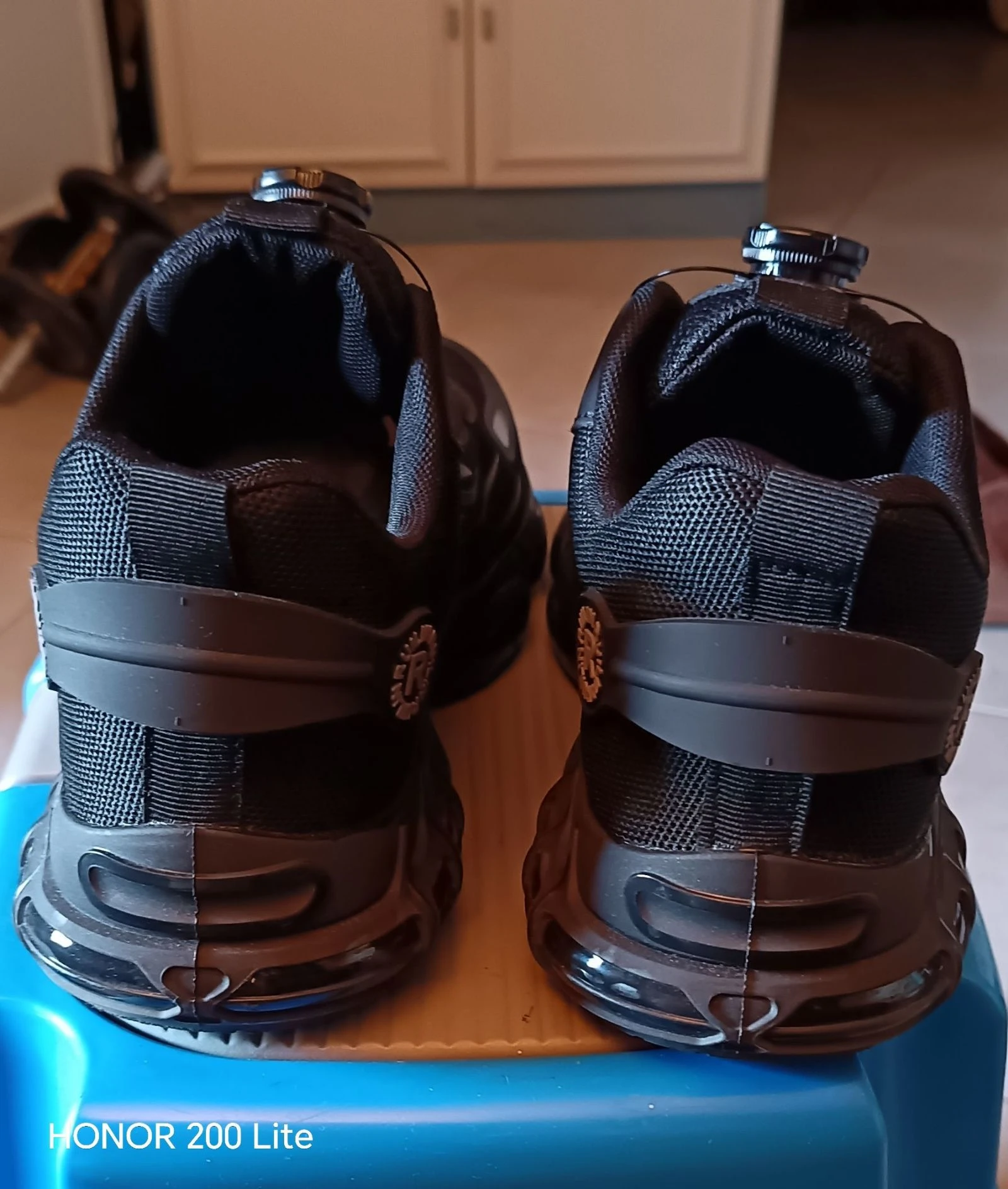 Zapatillas de seguridad  – photo 3